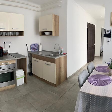 Lavender Garden Apartment Дебрецен Экстерьер фото